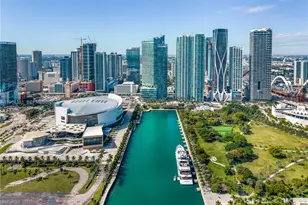 888 Biscayne Blvd, Miami, FL 33132 - Photo 12