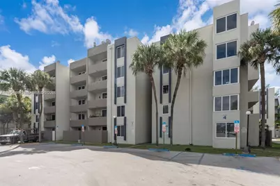 10000 NW 80th Ct #2226, Hialeah, FL 33016 - Photo 1