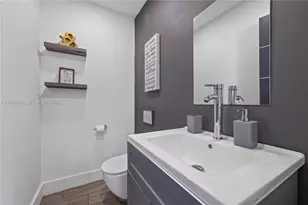 1041 NW 73rd St, Miami, FL 33150 - Photo 16