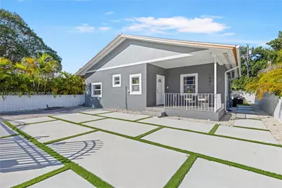 1041 NW 73rd St, Miami, FL 33150 - Photo 2