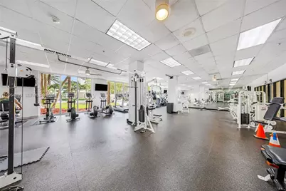 19370 Collins Ave #502, Sunny Isles Beach, FL 33160 - Photo 36