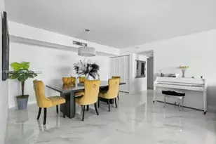 19195 NE 36th Ct, Aventura, FL 33180 - Photo 10
