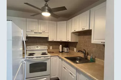 900 Atlantic Shores Blvd #133, Hallandale Beach, FL 33009 - Photo 28