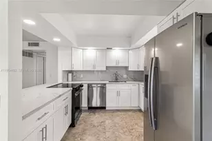 850 SW 133rd Terrace, Pembroke Pines, FL 33027 - Photo 6