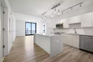 101 Diplomat Pkwy, Hallandale Beach, FL 33009 - Photo 2