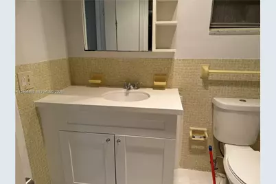 2800 NE 203rd St #6, Aventura, FL 33180 - Photo 4
