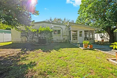 505 NE 132nd Ter, North Miami, FL 33161 - Photo 20