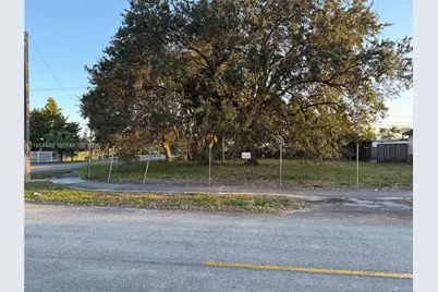 11450 SW 40th St, Miami, FL 33165 - Photo 2