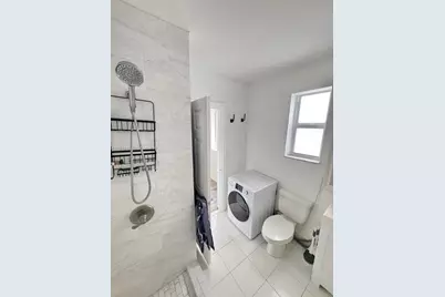555 NE 70th St #2nd floor, Miami, FL 33138 - Photo 12