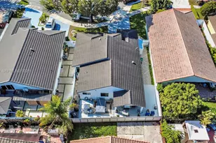 15113 NW 91st Ct, Miami Lakes, FL 33018 - Photo 4