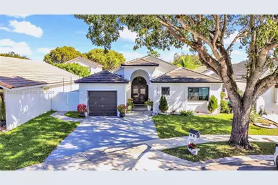 15113 NW 91st Ct, Miami Lakes, FL 33018 - Photo 1