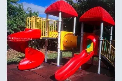 556 NW 114th Ave #204, Sweetwater, FL 33172 - Photo 14