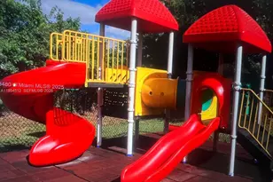 556 NW 114th Ave, Sweetwater, FL 33172 - Photo 14