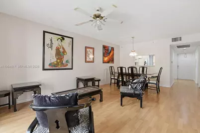 601 SW 142nd Ave #304Q, Pembroke Pines, FL 33027 - Photo 2