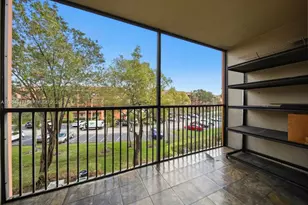 601 SW 142nd Ave, Pembroke Pines, FL 33027 - Photo 18