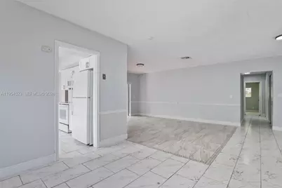 6572 SW 8th Ct, North Lauderdale, FL 33068 - Photo 8