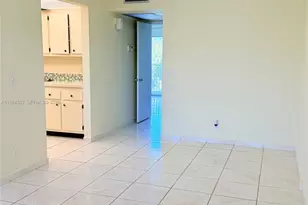 850 SW 133rd Terrace, Pembroke Pines, FL 33027 - Photo 6