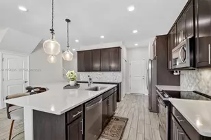 4850 San Fratello Cir, Lake Worth, FL 33467 - Photo 8