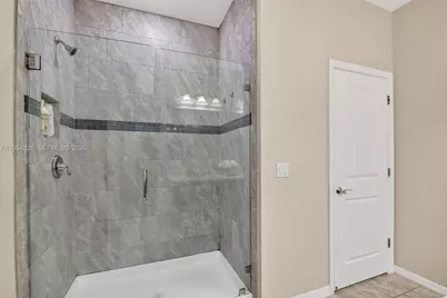 4850 San Fratello Cir, Lake Worth, FL 33467 - Photo 28