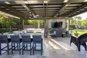 2133 NW 14th Pl, Homestead, FL 33030 - Photo 38