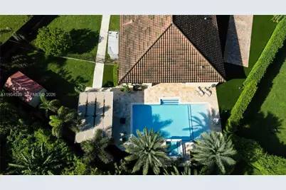 2133 NW 14th Pl, Homestead, FL 33030 - Photo 10