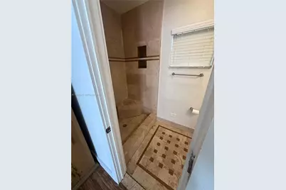 555 NE 71st St #1, Miami, FL 33138 - Photo 8