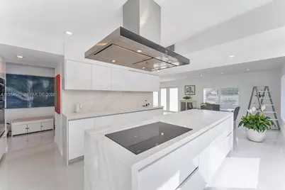 1903 Bay Dr, Pompano Beach, FL 33062 - Photo 16