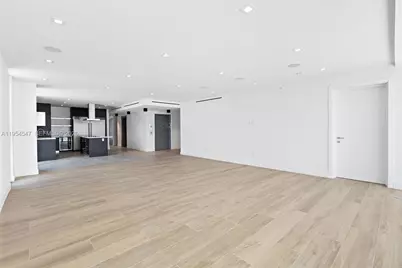 1930 Bay Dr Second Level Un #1, Miami Beach, FL 33141 - Photo 10