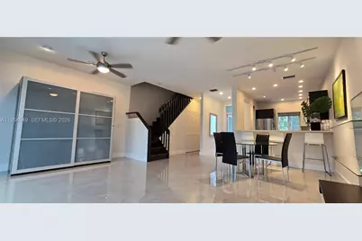 1000 SE 2nd St #2, Fort Lauderdale, FL 33301 - Photo 10