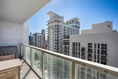 253 NE 2nd St #3104, Miami, FL 33132 - Photo 12