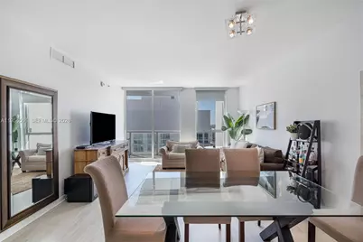 253 NE 2nd St #3104, Miami, FL 33132 - Photo 10