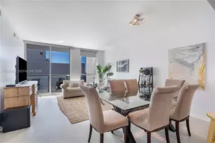 253 NE 2nd St, Miami, FL 33132 - Photo 8