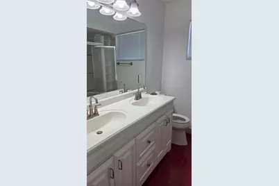 1245 Coral Ln, Hollywood, FL 33019 - Photo 42