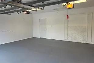 1245 Coral Ln, Hollywood, FL 33019 - Photo 8