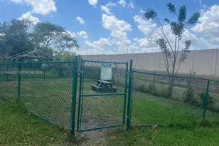 526 NW 114th Ave, Sweetwater, FL 33172 - Photo 22