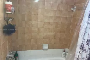 526 NW 114th Ave, Sweetwater, FL 33172 - Photo 52