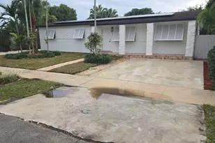 11610 SW 142nd St, Miami, FL 33176 - Photo 1