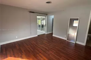 1109 SE 10th St, Deerfield Beach, FL 33441 - Photo 18