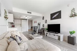 55 SW 9th St, Miami, FL 33130 - Photo 6