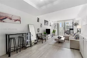55 SW 9th St, Miami, FL 33130 - Photo 4