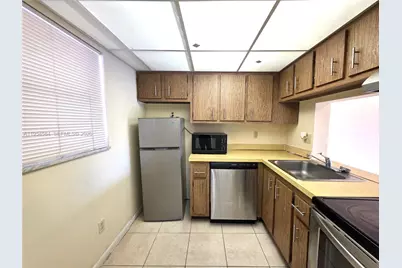 2800 NW 56th Ave #E304, Lauderhill, FL 33313 - Photo 6