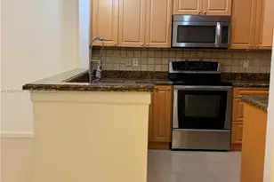 2358 SW 177th Ave, Miramar, FL 33029 - Photo 6