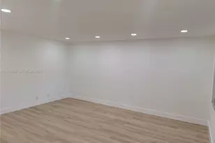 100 SW 132nd Way, Pembroke Pines, FL 33027 - Photo 14