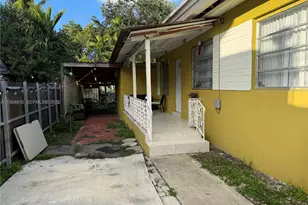 1041 NW 30th St, Miami, FL 33127 - Photo 26