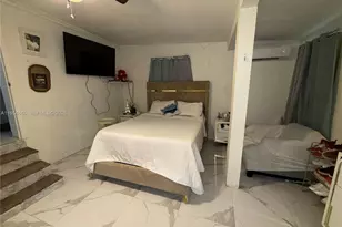 1041 NW 30th St, Miami, FL 33127 - Photo 20