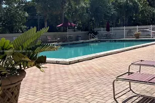 1805 Sans Souci Blvd, North Miami, FL 33181 - Photo 18