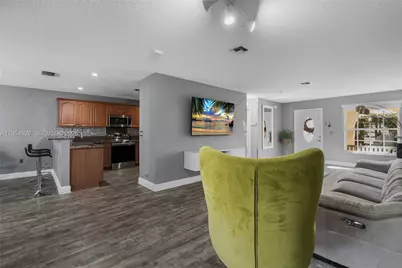 4055 Eastridge Dr, Deerfield Beach, FL 33064 - Photo 14