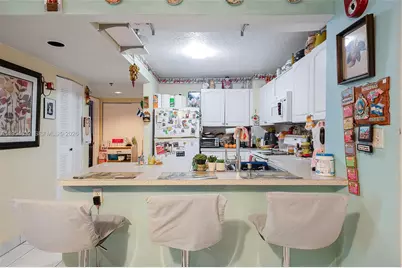 104 SW 9th St #1101, Miami, FL 33130 - Photo 16