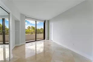720 NE 69th St, Miami, FL 33138 - Photo 8