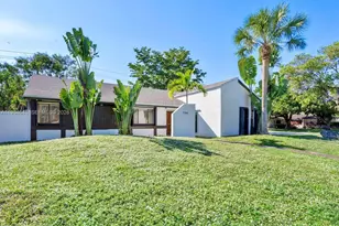 7380-R NW 44th Ct, Lauderhill, FL 33319 - Photo 2